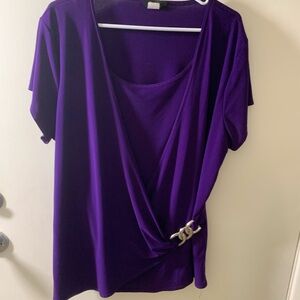 Rachel Rachel vintage faux wrap short sleeve blouse with Silvertone buckle accen